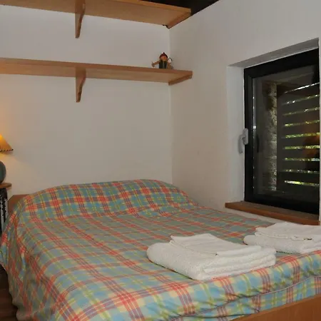 Quinta Dos Espigueiros * Sao Tiago